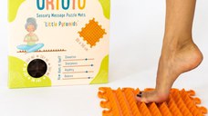 Covoras ortopedic pentru masaj, 1 piesa, model Little Pyramids, Portocaliu