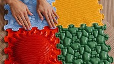 Covoras ortopedic, senzorial, set puzzle, 4 piese cu diferite texturi, Fantastic Four