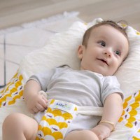 Fotoliu pentru bebelusi cu ham de siguranta Baby Bean Bed, Diverse culori - 1