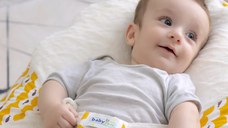 Fotoliu pentru bebelusi cu ham de siguranta Baby Bean Bed, Galben