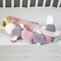 Protectie laterala multifunctionala cu jucarii din plus BabyJem Caterpilar, Roz - 1