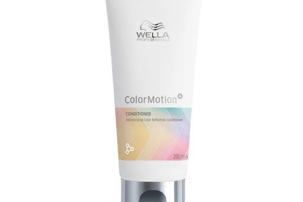Balsam pentru Par Vopsit de Mentinere a Culorii si Fortifiere - Wella Professionals Color Motion+, 200 ml
