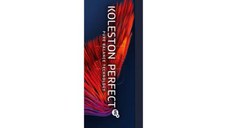 Vopsea Crema Permanenta - Wella Professionals Koleston Perfect ME+ Vibrant Reds, nuanta 55/46 Castaniu Deschis Intens Rosu Violet