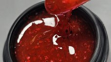 Gel Autonivelant Everin Cherry Blossom Veil 15gr - Gel Roșu cu Petale