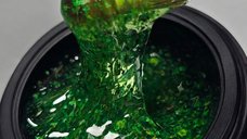 Gel Autonivelant Everin Petal Stories Lime Dew 15gr - Gel Verde cu Detalii Botanice