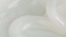 Liquid Polygel Everin 027 - Sparkling Waters | Fara HEMA si TPO | Alb translucid cu sclipici irizat
