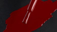 Ojă Semipermanentă Everin Selective 062 – Roșu Intens Elegant 7ml