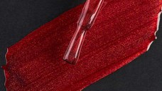 Ojă Semipermanentă Everin Selective 117 7ml – Roșu Metalizat cu Shimmer Fin (Ruby Red Pearl)