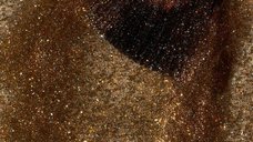 Ojă Semipermanentă Kievskaya Glitz Cat Eye 02 – Auriu Intens cu Reflexii de Cupru, 15ml