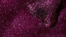 Ojă Semipermanentă Kievskaya Glitz Cat Eye 13 – Fuchsia Intens cu Reflexii Roz-Purpurii și Efect Magnetic 3D, 15ml