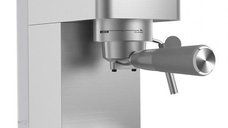 Espressor manual Fram FEM-D15SS, 1350 W, rezervor de 1.2 l, sistem de spumare, 15 bar, inox argintiu