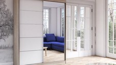 Dulap VISTA 05, usi glisante, oglinda, 6 rafturi, bara de haine, corp sonoma, front alb, 150x61x200 cm