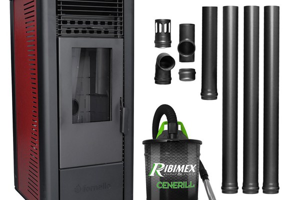 Pachet Semineu soba pe peleti cu tiraj fortat Fornello Sophia Premium 11 kw, aprindere electrica, telecomanda, culoare Bordeaux, recomandat pentru 110 mp, focar din fonta, capacitate buncar 22 kg, Kit Evacuare 3.5 ml si Aspirator cenusa