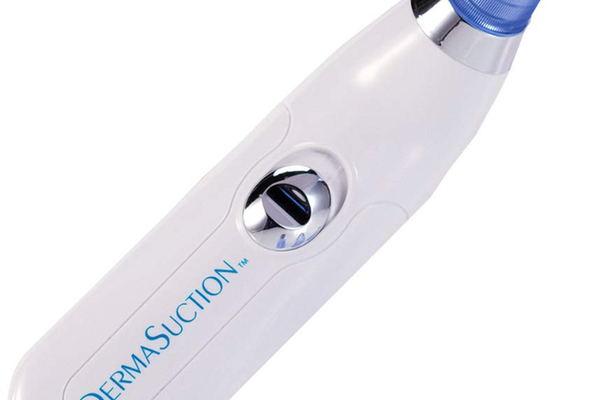 Aparat facial Derma Suction Curatitor ten cu vacum