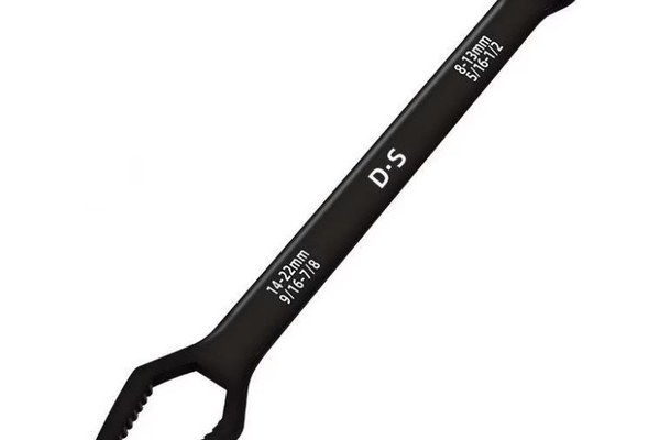 Cheie Multifunctionala Otel Doua capete Auto-Strangere Dimensiuni 8 La 22 mm