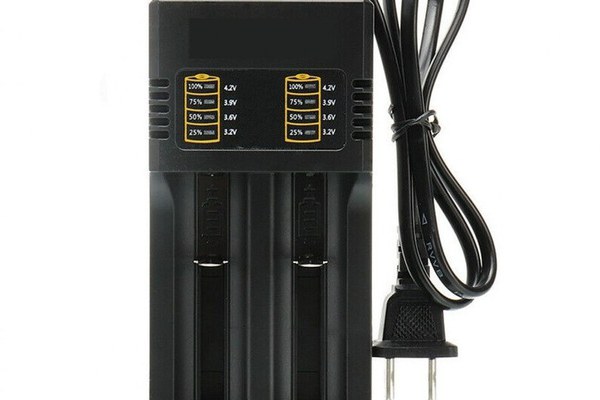 Incarcator Acumulatori 18650 MS-282AX 4.2V Li-Ion cu 2 Porturi la Priza 220V