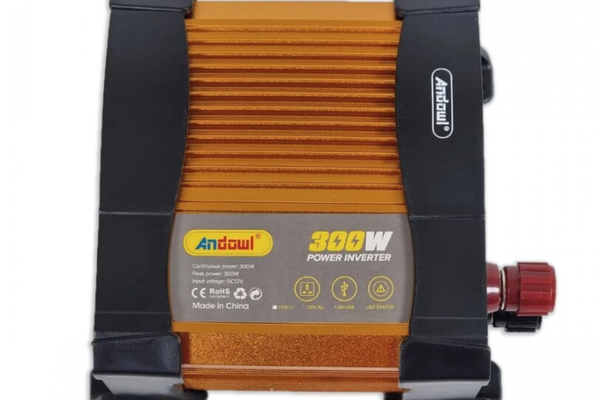 Invertor de tensiune auto KS300 putere 300W 12V 220V