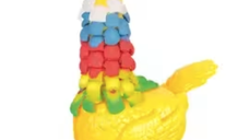 Jucarie interactiva cu plastilina Puiul amuzant cu pene colorate