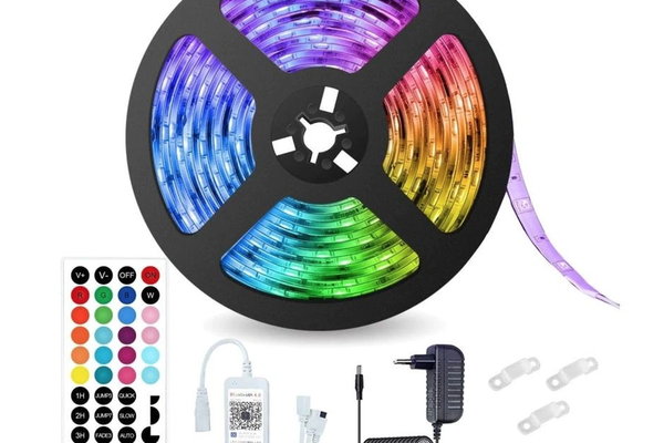 Kit Banda LED RGB Andowl Q T168 de 5 Metri Sincronizare Muzicala Bluetooth Controlul Aplicatie