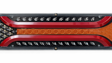 Lampa auto led cu semnalizare dinamica 12v/24v de 33cm2 dungi rosii