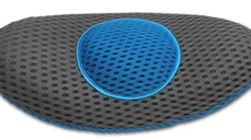 Perna ergonomica Comfy Curve Gri cu albastru pentru sustinere lombara si spate