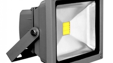 Proiector LED exterior 10W la priza 220v