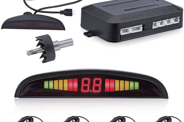 Senzori de parcare universali cu avertizare sonora si pe display negru 18.5mm