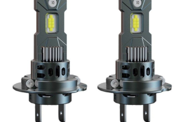 Set 2 becuri auto LED mini H7 K13 model 3570 de 150W 19000 lumeni 6000k