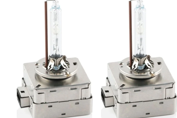 Set 2 becuri Xenon METAL D1S White auto pentru far
