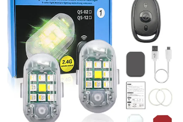 Set 2 mini stroboscope LED Wireless cu magnet acumulator si telecomanda pentru Auto Moto si Biciclete