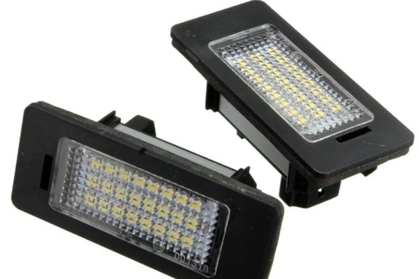 Set 2 x lampi numar LED BMW E39 E61 E91 E92 E93 E81 E82 X1/ E84 X5/E70 X6/E71