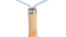 Set 2 x Perie pentru scame si parul de animale, maner de lemn