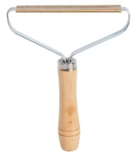 Set 2 x Perie pentru scame si parul de animale, maner de lemn - 1