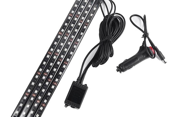 Set 4 benzi 18 LED cu lumina ambientale pentru auto si telecomanda RGB