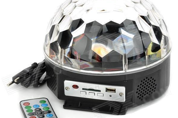 UB Proiector Disco Led Magic Ball Light cu telecomanda si Redare Audio MP3