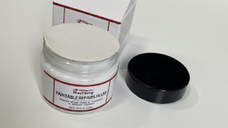 UB Restaurator interioare auto elimina zgarieturile si galbenirea de pe plastic cu Acoperire Nano ALB