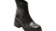 Ghete negre GRYXX 105358 din piele naturala lacuita