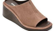 Papuci GRYXX gri 1461255 din piele intoarsa pentru confort si stil