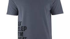 Tricou