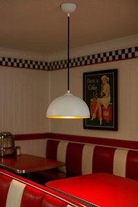 Pendul cu un glob alb-auriu homs ro11381 - 1