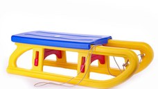 Sanie plastic cu spatar Burak Toys, 70x35x47cm, multicolor