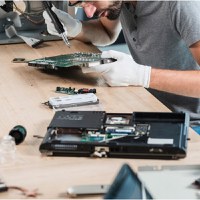 Statie de Lipit 2in1, Putere 700W + 60W, Reglare Temperatura 100°C-500°C, Ecran LCD, 3 Duze Interschimbabile - 5