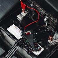 Tester Digital pentru Baterii Auto 12V Techstar® cu Voltmeter si Analizor al Sistemului de Incarcare al Alternatorului - 5
