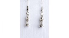 Cercei Charm Argintii din Metal cu Lungime de 2 cm