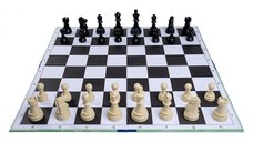 Combo set DGT 5: Tabla sah din carton pliabila in 4+Piese de sah din plastic no. 5 DGT