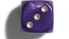 Set de 2 zaruri perlate mov 16 mm cu colturi rotunjite