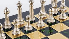 Set sah piese si tabla din metal Staunton 6 Clasic - CU TABLA VERDE