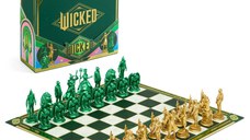 Set Sah Wicked Chess Set - Shiz vs. Emerald City