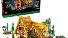 LEGO® Disney Princess™ - Alba ca Zapada si casuta celor sapte pitici 43242, 2228 piese