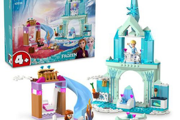 LEGO® Disney Princess™ - Castelul Elsei din Regatul de gheata 43238, 163 piese